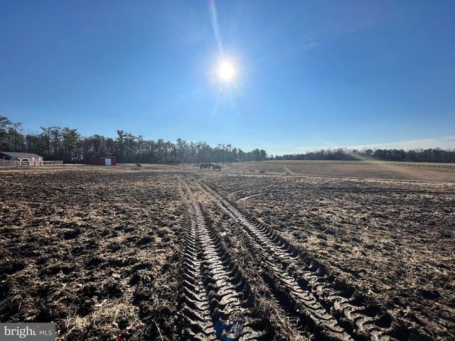 102 OAKMONT DR, Gordonsville, VA 22942