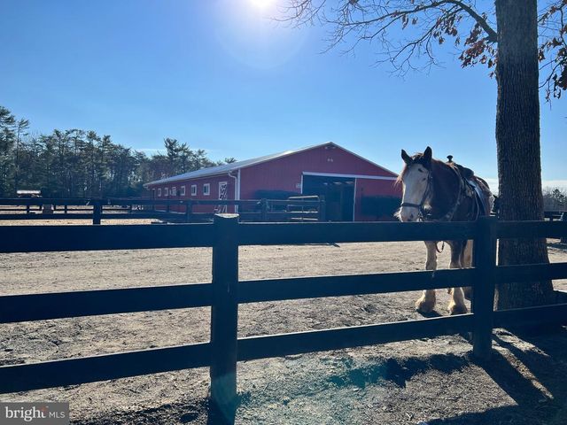 102 OAKMONT DR, Gordonsville, VA 22942