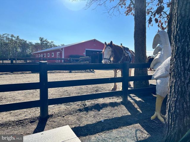 102 OAKMONT DR, Gordonsville, VA 22942