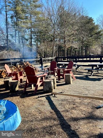 102 OAKMONT DR, Gordonsville, VA 22942