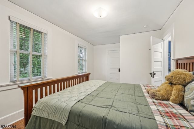 5 Laurel Pl, Glen Ridge Boro Twp., NJ 07028