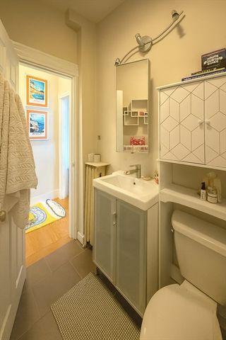 456 Medford St U4, Somerville, MA 02145