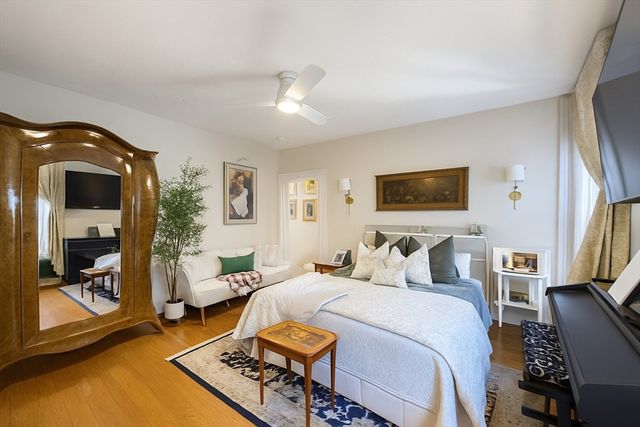 456 Medford St U4, Somerville, MA 02145