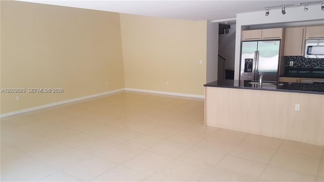 1111 SW 1st Avenue TH16, Miami, FL 33130