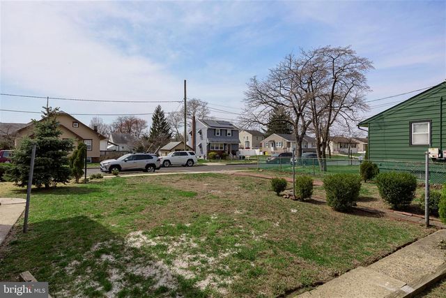 2290 MULFORD AVE, Pennsauken, NJ 08110