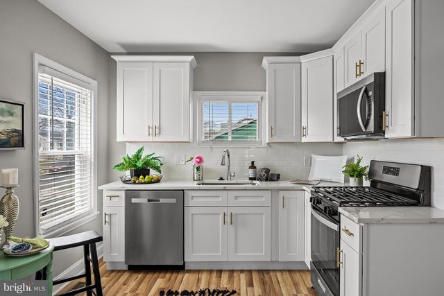 2290 MULFORD AVE, Pennsauken, NJ 08110