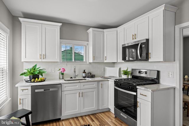 2290 MULFORD AVE, Pennsauken, NJ 08110