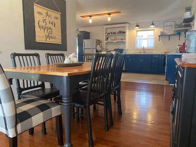 11598 Red Lick Road, Irvine, KY 40336