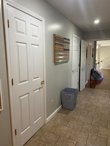 11598 Red Lick Road, Irvine, KY 40336