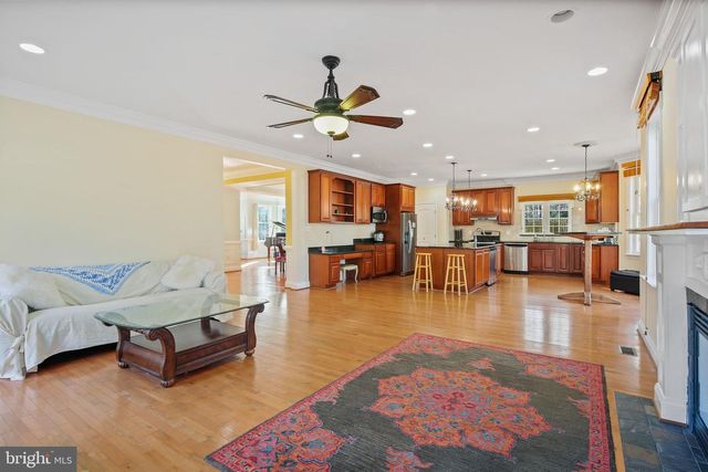 518 CALVIN LN, Rockville, MD 20851