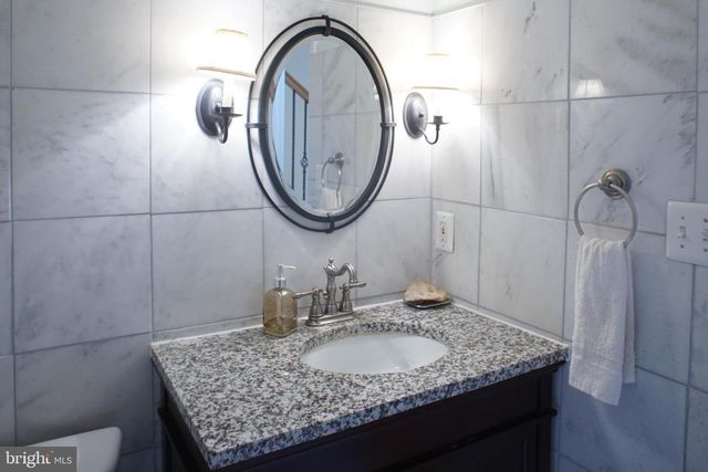 518 CALVIN LN, Rockville, MD 20851