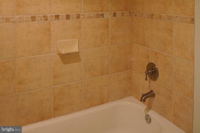 518 CALVIN LN, Rockville, MD 20851