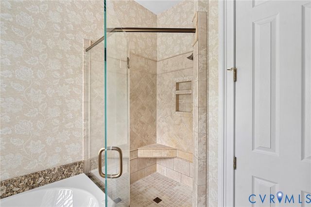 2110 Hawk Town Rd, Maidens, VA 23102
