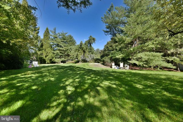 47 LORETTA CIR, Richboro, PA 18954