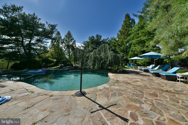 47 LORETTA CIR, Richboro, PA 18954