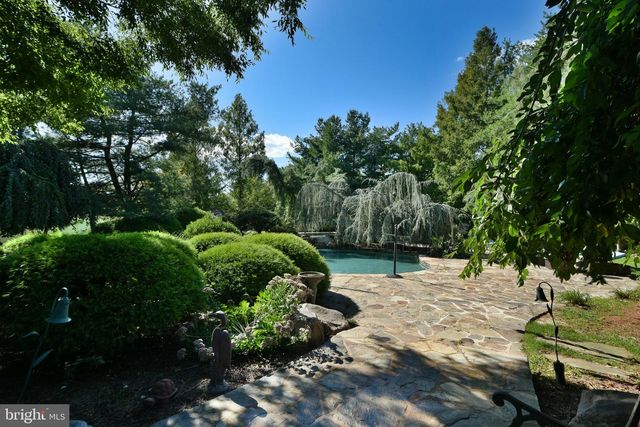 47 LORETTA CIR, Richboro, PA 18954
