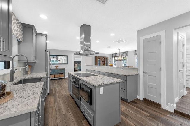 4512 CRICHTON LANE, Orlando, FL 32806