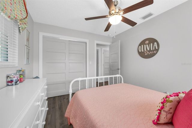 4512 CRICHTON LANE, Orlando, FL 32806