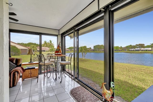 5531 Parkwalk Circle E, Boynton Beach, FL 33472