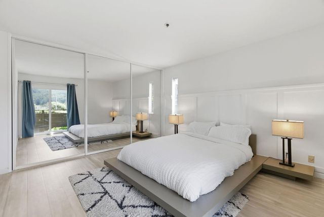 939 Linda Mar Boulevard, Pacifica, CA 94044