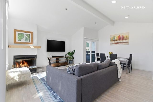 939 Linda Mar Boulevard, Pacifica, CA 94044