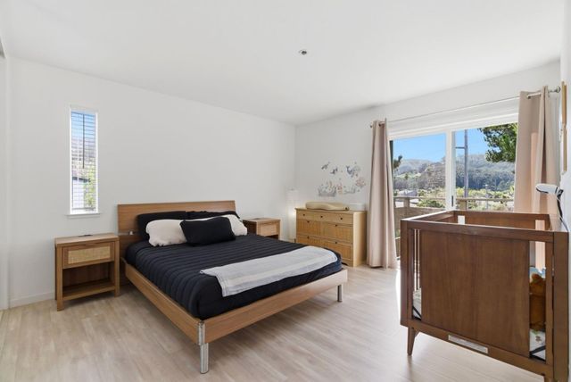 939 Linda Mar Boulevard, Pacifica, CA 94044