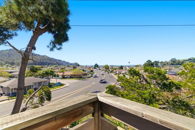939 Linda Mar Boulevard, Pacifica, CA 94044