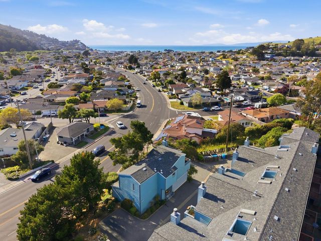 939 Linda Mar Boulevard, Pacifica, CA 94044