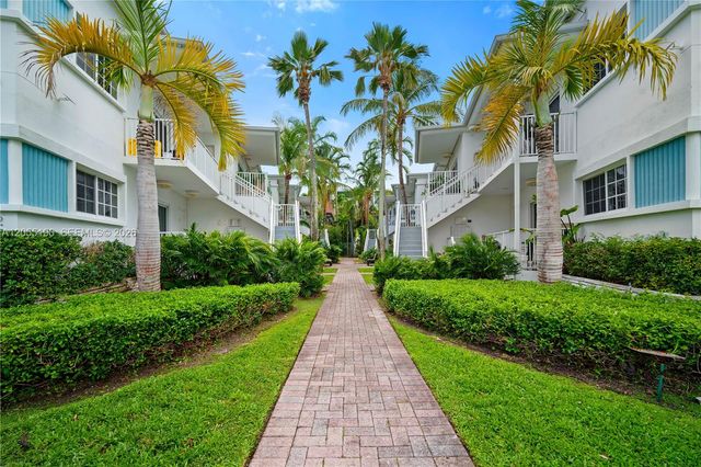 1160 103rd St 6, Bay Harbor Islands, FL 33154