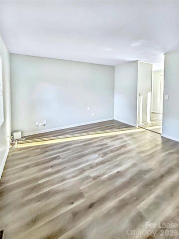 275 Efird Street, Gastonia, NC 28054
