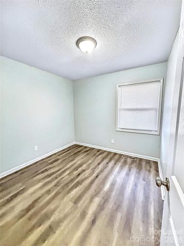 275 Efird Street, Gastonia, NC 28054