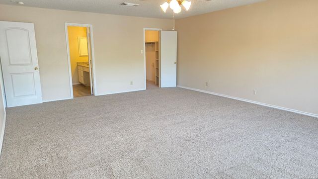 2810 Redrock Trail, San Antonio, TX 78259