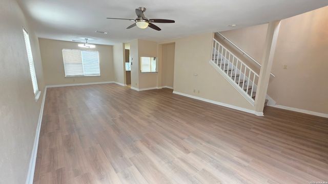 2810 Redrock Trail, San Antonio, TX 78259