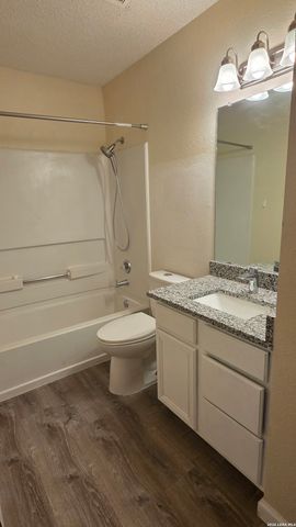 2810 Redrock Trail, San Antonio, TX 78259