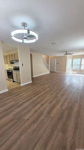 2810 Redrock Trail, San Antonio, TX 78259