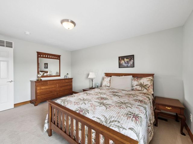 6024 Kentigern Court S, Dublin, OH 43017