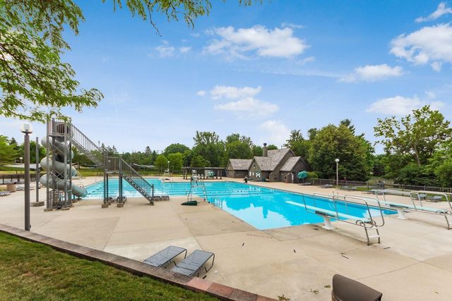 6024 Kentigern Court S, Dublin, OH 43017