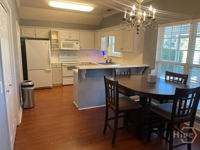 8 Olympic Court, Savannah, GA 31419