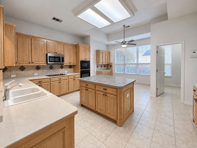 1920 Hillcroft Drive, Rockwall, TX 75087
