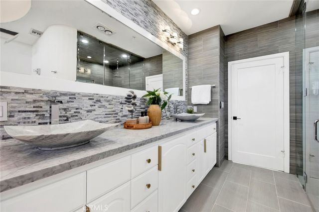 349 S Clark Drive, Beverly Hills, CA 90211