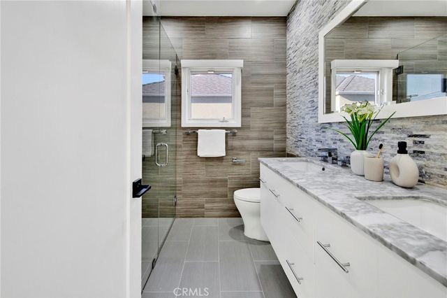 349 S Clark Drive, Beverly Hills, CA 90211
