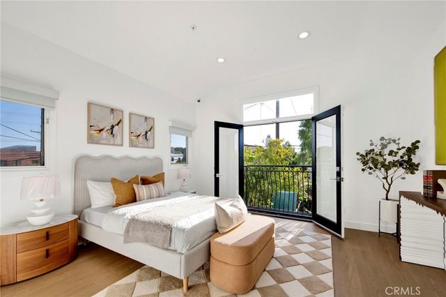 349 S Clark Drive, Beverly Hills, CA 90211