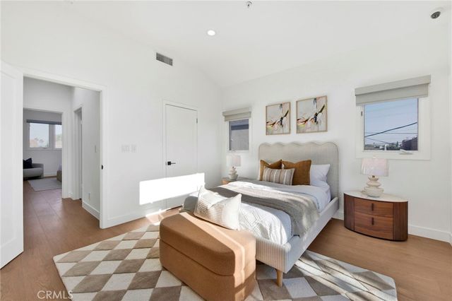 349 S Clark Drive, Beverly Hills, CA 90211