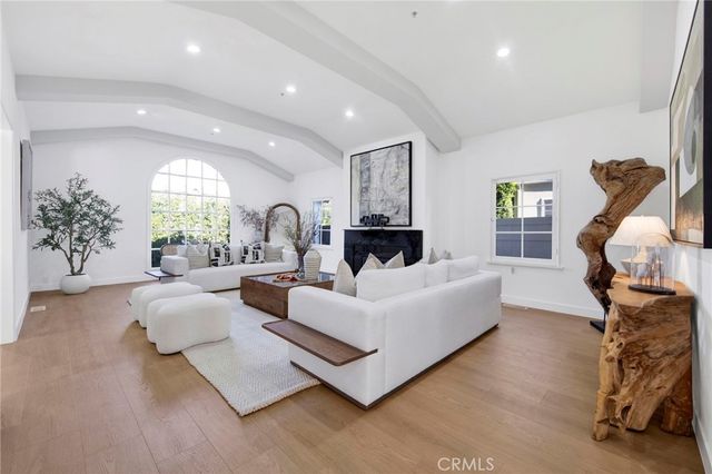 349 S Clark Drive, Beverly Hills, CA 90211