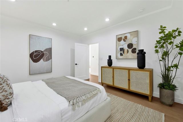 349 S Clark Drive, Beverly Hills, CA 90211