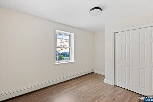 86 Farnham Avenue, Garfield, NJ 07026