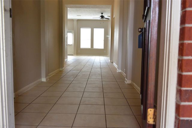 2705 Hewn Rock Way, Pearland, TX 77584
