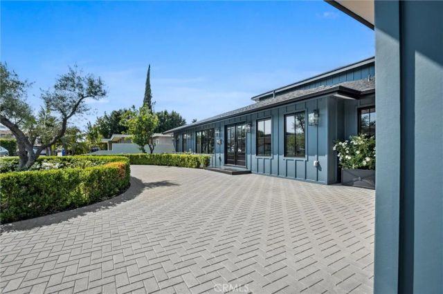 9363 Dinsdale Street, Downey, CA 90240