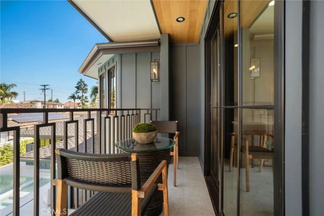 9363 Dinsdale Street, Downey, CA 90240