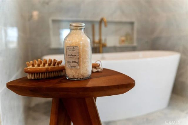 9363 Dinsdale Street, Downey, CA 90240